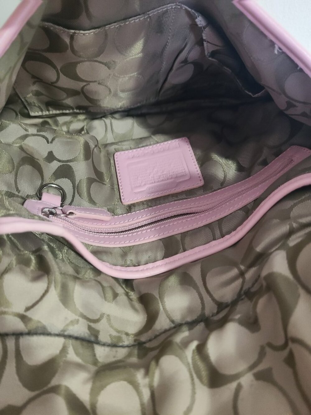 NEW Coach Soho 9248 Barbie Pink Leather Shoulder Bag Y2K Vintage Buckle - Picture 5 of 9